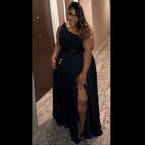 Vera Wang Off Shoulder Black Bridesmaid Plus Size